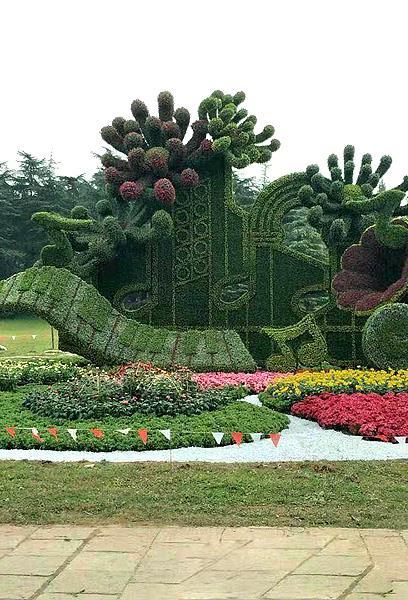 立体花坛造型.jpg